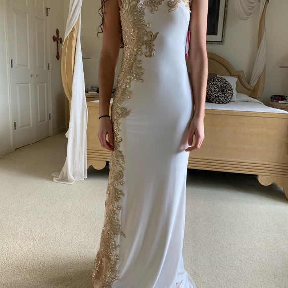 BRAND NEW Jovani prom dress - Picture 3 of 9